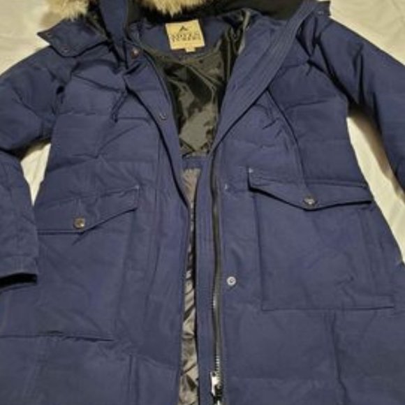 Winter Coat - size small - Picture 2 of 3